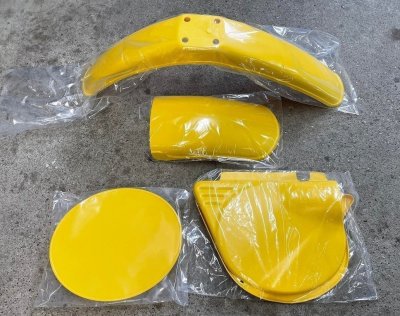 1974 Yamaha MX 100/125/175 Plastic Kit Yellow